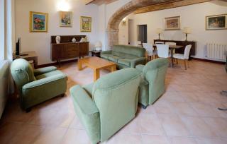 Stunning Apartment In Ancaiano - 8