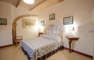 Stunning Apartment In Ancaiano - 5