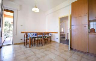 Stunning Apartment In Pietra Ligure - Pietra Ligure - 5