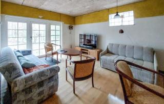 Gorgeous Apartment In Åsljunga - Åsljunga - 8