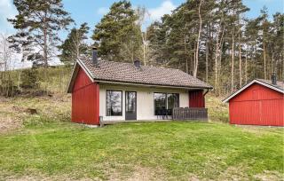 2 Bedroom Amazing Home In Degeberga - Degeberga - 0