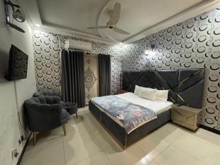 One Click Guest House - Islamabad - 6