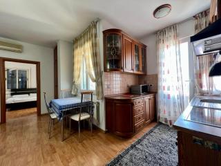 Flori Apartments, city center view - Tirana - 6