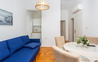 Stunning Apartment In Malinska - Malinska - 7