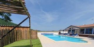 Camping 3 étoiles - Piscine - ccbahd0 - 8