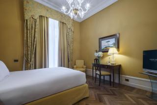 Eurostars Hotel Excelsior - Naples - 4