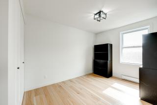 3-Bedroom unit in Downtown Montreal close to Metro - 8