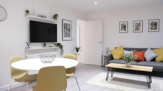 Lovely 2 Bed Apartment w Garden near Northampton - - 9