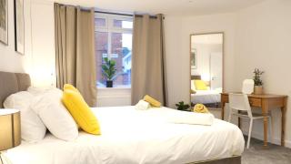 Lovely 2 Bed Apartment w Garden near Northampton - 4