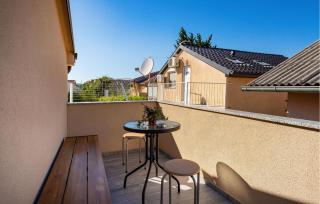 Awesome Apartment In Gornji Karin - Gornji Karin - 2