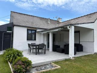 Maison 3 étoiles avec jardin clos, à 800 m de la plage, proche port de Saint-Sauveur, Île-Grande - FR-1-542-22 - Kerjagu - 2