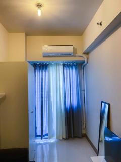 Staycation at Coast Residences, Bayview SMDC Condo with Pool - Manila - 5