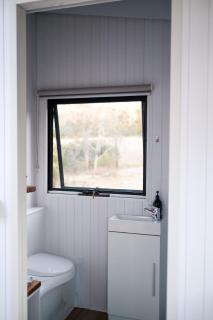 Maggies Farm Stay by Tiny Away - Howes Valley - 2