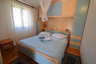 Franka 1 Apartment with terrace near the Beach, Artatore Mali Lošinj - 4