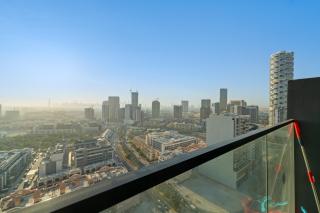 Stylish 1BR w Skyline Views & Balcony - 3