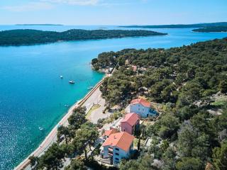 House Katarina with sea view and berth - Mali Lošinj - 0