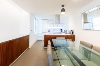 Kensington Luxury Apartments - London - 5