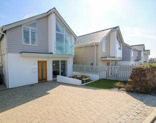 3 The Sands - Polzeath - 2
