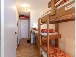 Studio 5 pers. proche pistes, balcon, casier à skis, non-fumeur - FR-1-404-81 - 3