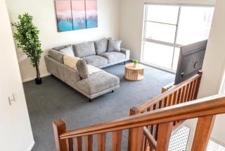 Coastal Style Living 2 Bed & Study Retreat - Maroochydore - 9