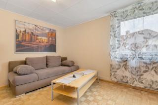 Schrammis Ferienwohnung mit Balkon - - 0