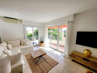 Center of Antibes, Les Amaryllis - 3 Rooms, 5 minutes from the beaches - Antibes - 4