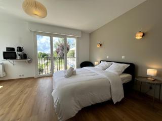 Bienvenue à L'Oustalet Studio 2 - 6