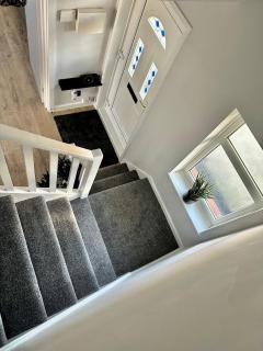 Beautifully Spacious 3 Bed Home - Kenton - 2