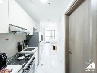 Your JVC Hideaway Studio with Balcony and Amenities - 4