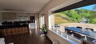 Villa Alyanna - - 6