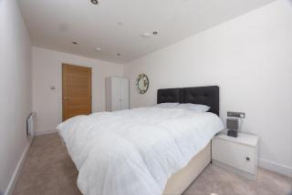 Stylish City Stay 5 Minutes to Leeds Centre - Leeds - 4