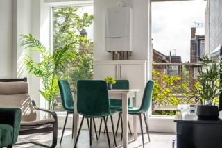 free parking,Top location, Shops - Edgware - 0