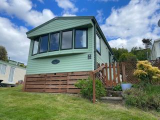 Grannys Vintage Coastal Caravan - Kippford - 9