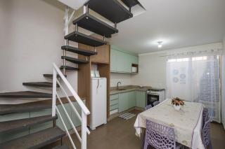 Completa casa apenas 700m da praia - 4