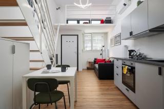 NEW - Loft 4 pax - 50m from Metro - Private Entry - 3