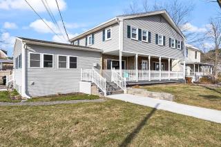 Driftwood House - Saco - 4