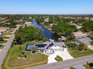 High Tide Haven Canal With Large Dock Pool - Palm Coast - 0