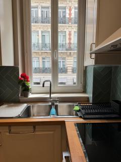 Luxurious 2 bedroom apartment, located in Avenue George V - Parijs - 4