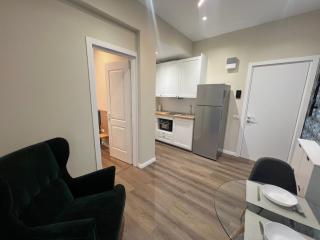 Modern Apartment in Bucharest - Bucharest - 2