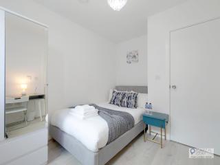 Deluxe Serviced Three Bed Apartment - Londra - 6