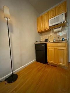 Chelsea Studio 5 - Shared Bathroom - 7