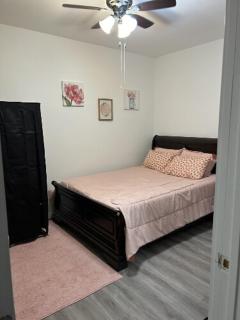 Q Street Bungalow - Bedford IN - 6