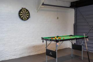 Modern & Stylish 2 Bedroom House in St Helens - Saint Helens - 1