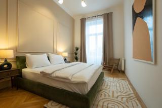 Chic 180m 3BR Apt near Parliament, Self Check-in - Wenen - 8