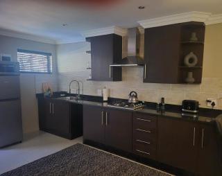 Hornbill Self Catering Cottages Muldersdrift - Krugersdorp - 2