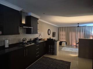Hornbill Self Catering Cottages Muldersdrift - Krugersdorp - 1