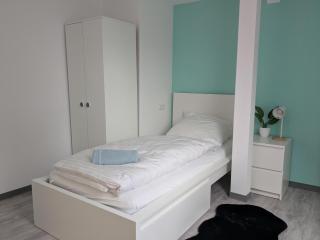 Stilvoll Wohnen: gemütliche Werkswohnung in Hemmingstedt - 3