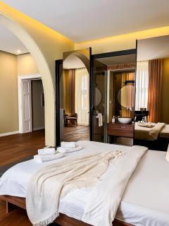 Times Square - Boutique Accommodation in the heart of Old Town - Braşov - 9