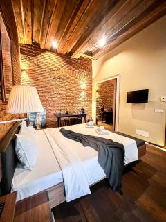 Times Square - Boutique Accommodation in the heart of Old Town - Braşov - 4