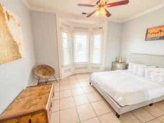 3bd Little Italy Cottage A++ Location - San Diego - 7